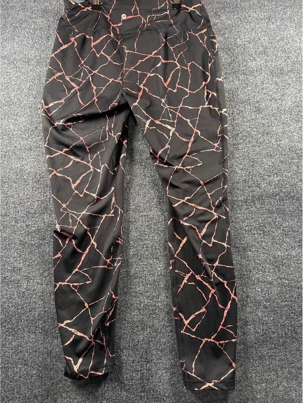 AVA Girls Large 12-14 Black Pink Crackle Print Athletic Leggings